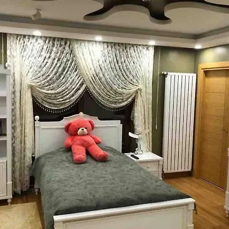 Essiz Deniz Manzarali Villa.