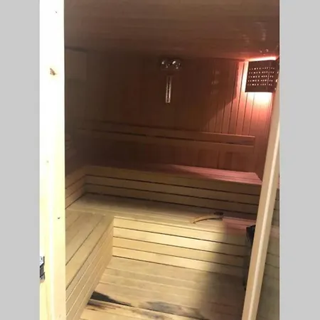 Essiz Deniz Manzarali Villa. Çınarcık