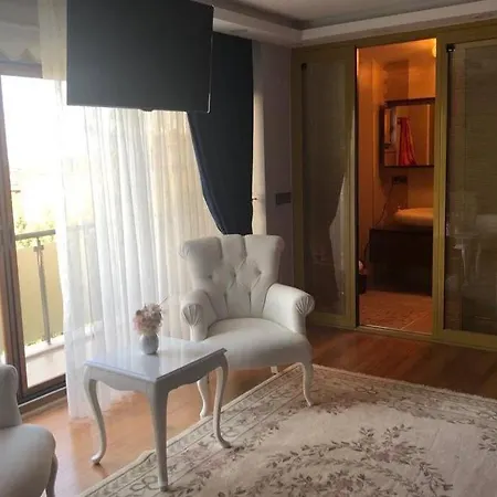 Essiz Deniz Manzarali Villa. *
